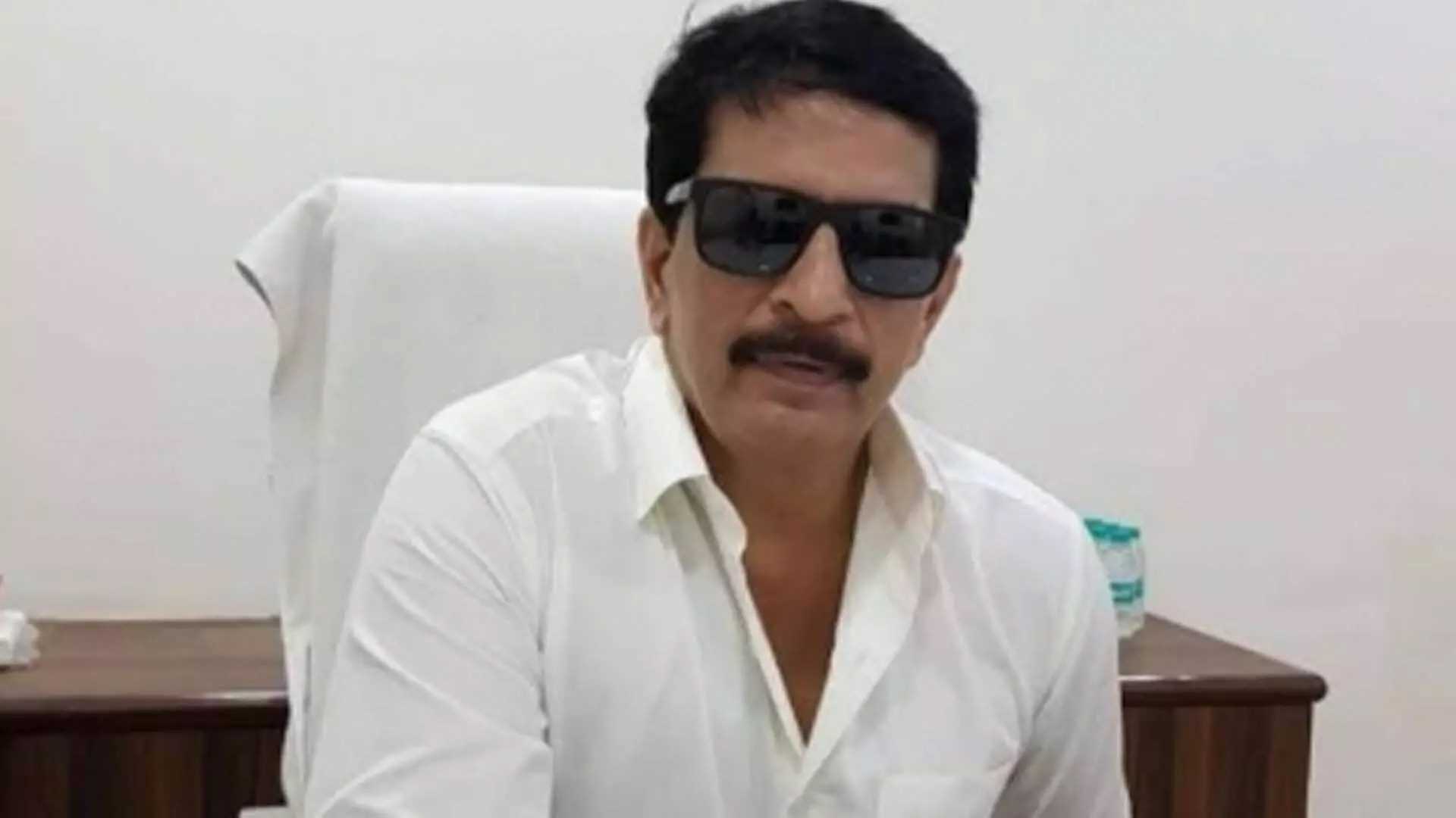 पूर्व पुलिस अधिकारी प्रदीप शर्मा को 2006 के फर्जी मुठभेड़ मामले में सुप्रीम कोर्ट से राहत